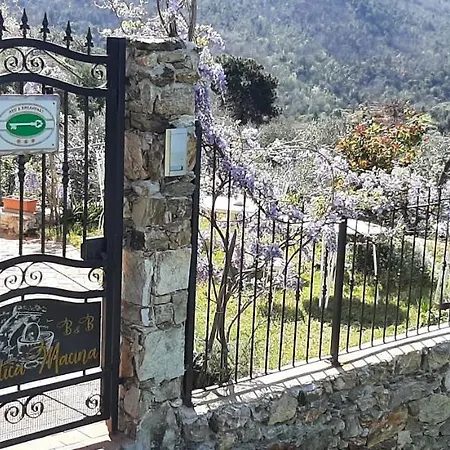 L' Antica Macina Bed and Breakfast Quiliano
