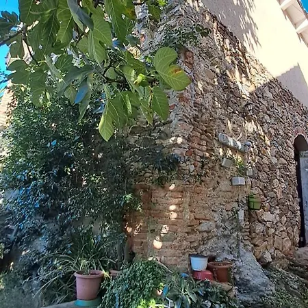 L' Antica Macina Bed & Breakfast Quiliano