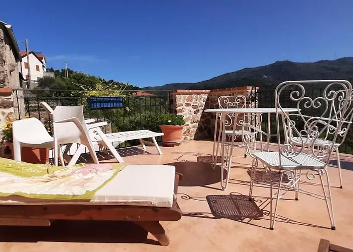 L' Antica Macina Bed & Breakfast Quiliano